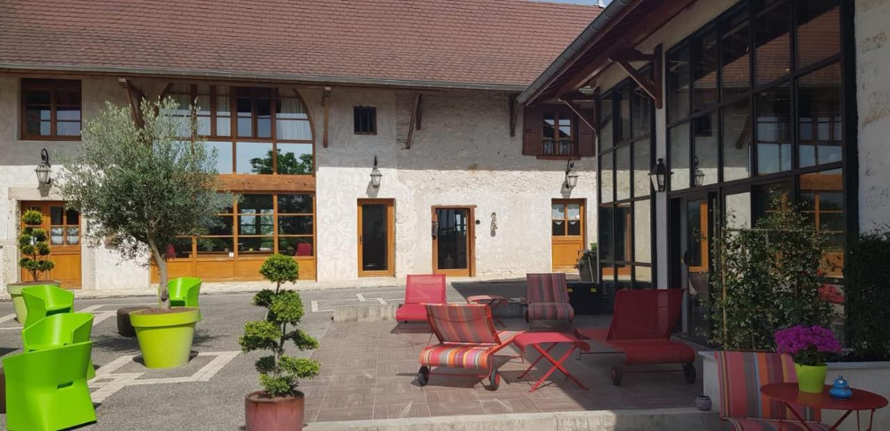 Le Domaine De Tizo Hotel Saint-Victor-de-Morestel Екстериор снимка