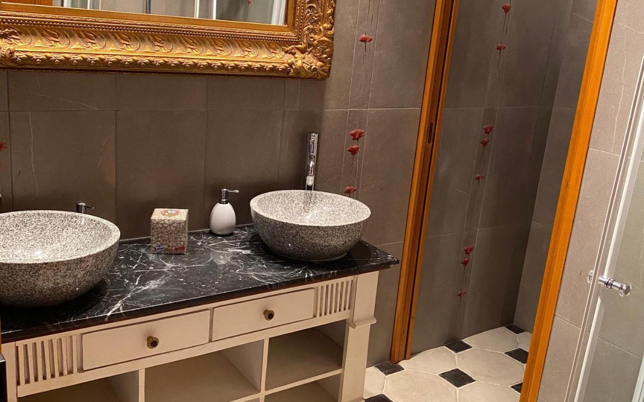 Le Domaine De Tizo Hotel Saint-Victor-de-Morestel Екстериор снимка